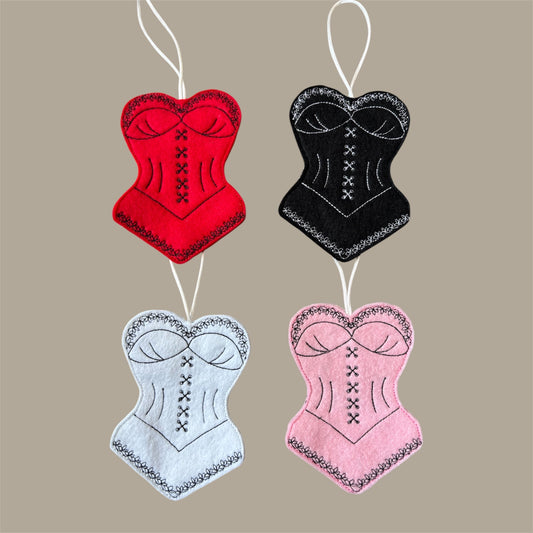 Basque Felt Embroidered Hanging Ornament Festive Christmas Tree Decoration Gift Hangable Decorative Ornament, available in Red Black White and Pink